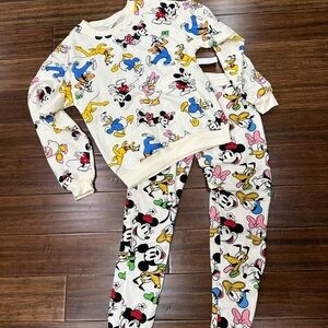 Disney Women’s Pajamas - Colorful Cartoon Print size XS